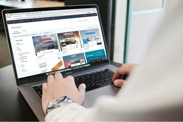 Person using macbook pro